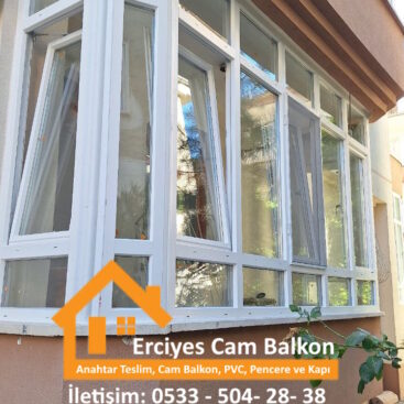 "Kayseri Cam Balkon olarak, tek cam füme uygulamalarımızla, şehrin her noktasında estetik ve dayanıklı çözümler sunuyoruz. Kayseri’de cam balkon arayışında olanlar için, Melikgazi, Kocasinan, Talas, Develi, Bünyan, Hacılar, Pınarbaşı, Felahiye gibi ilçelerde kaliteli işçilikle hizmet veriyoruz. Tek cam füme cam balkon sistemlerimiz, modern tasarımıyla balkonlarınıza şıklık katarken, aynı zamanda ısı yalıtımı ve konfor sağlar. Kayseri'de uygun fiyatlı cam balkon çözümlerimizle, yaşam alanlarınıza değer katmaya devam ediyoruz."